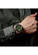 Edifice EFK-100D-3A Men’s Analog Watch with Stainless Steel Band - Image 6